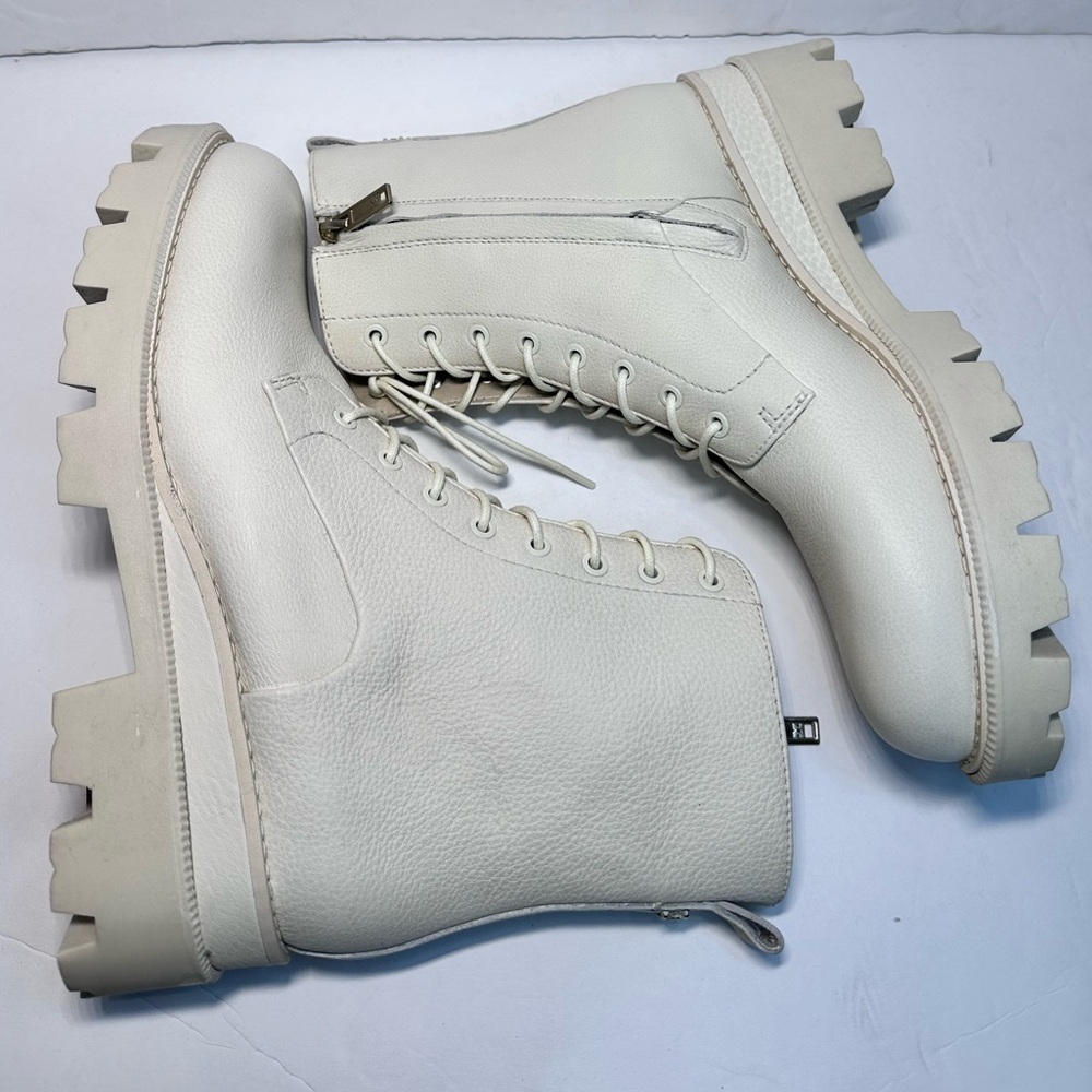 Sam Edelman Women's Cream Lace-Up Boots - Picture 5 of 9
